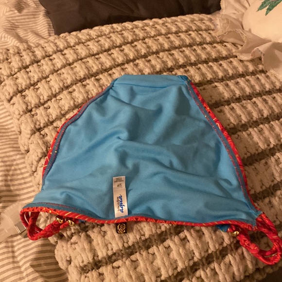 👙SEXY La Vie En Rose brand new never worn Size small Intricate beading/design🩱 - Picture 10 of 11